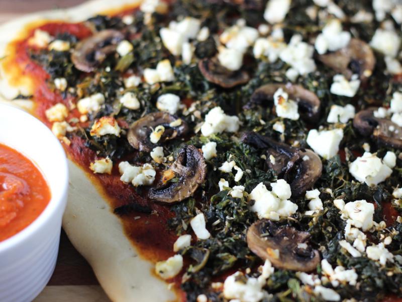 Spinach, Mushroom and Feta Cheese Pizza